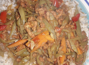 Una foto de Agregado con carne molida