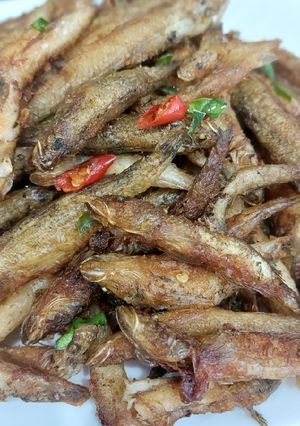 Hình của món Cá bống đồng chiên giòn.