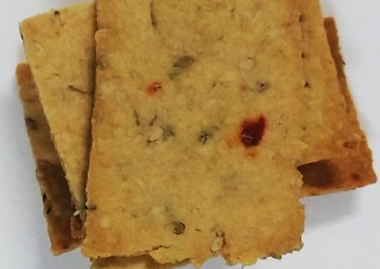 Oats and whole wheat crackers