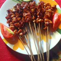A picture of Sate jamur rasa sate ayam.