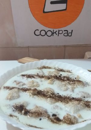 A picture of Mash ki daal ke dahi bary.