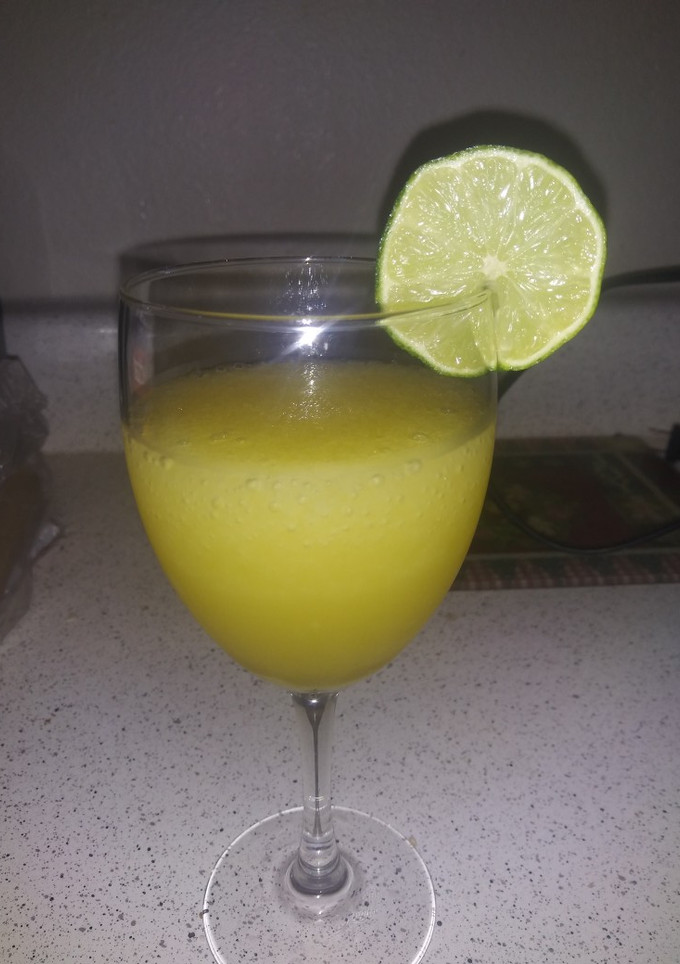 Una foto de Frozen Mango Margarita🍹