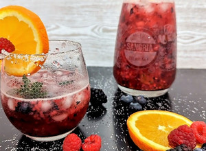 Foto de Sangria de espumante e licor Beirão
