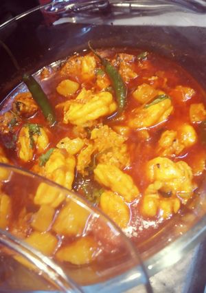 চিংড়ির বাটি চচ্চড়ি (chingrir bati chorchori recipe in Bengali) রেসিপির প্রধান ছবি