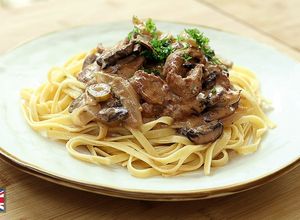 Foto resep Beef Stroganoff Fettuccine Devina Hermawan