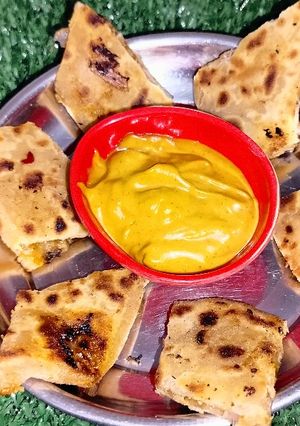 A picture of Tandoori Paratha bites.