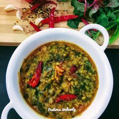 A picture of Amaranth Moong Dal Curry.