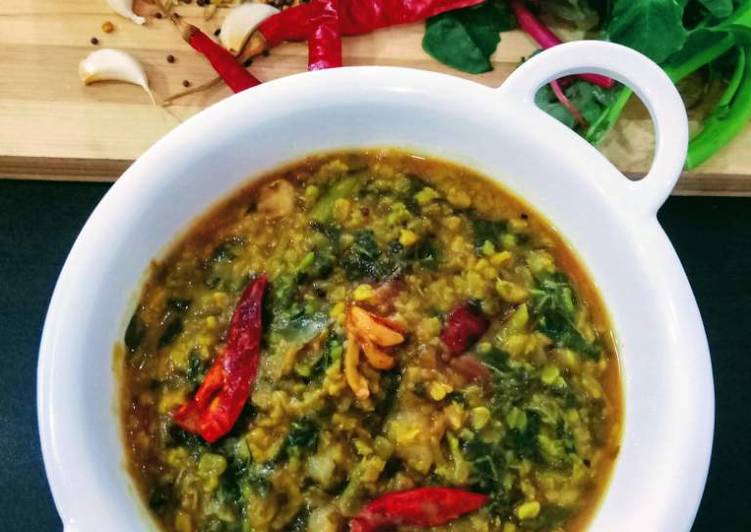 Recipe of Any-night-of-the-week Amaranth Moong Dal Curry