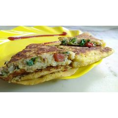 A picture of Stuffed Chickpeas Dosa.