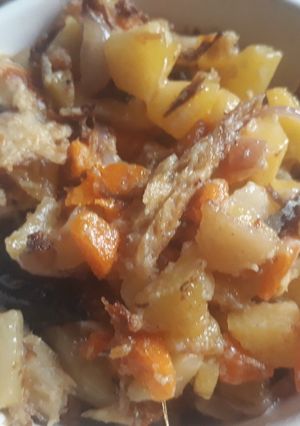 A picture of Irish potatoes with smoked fish.