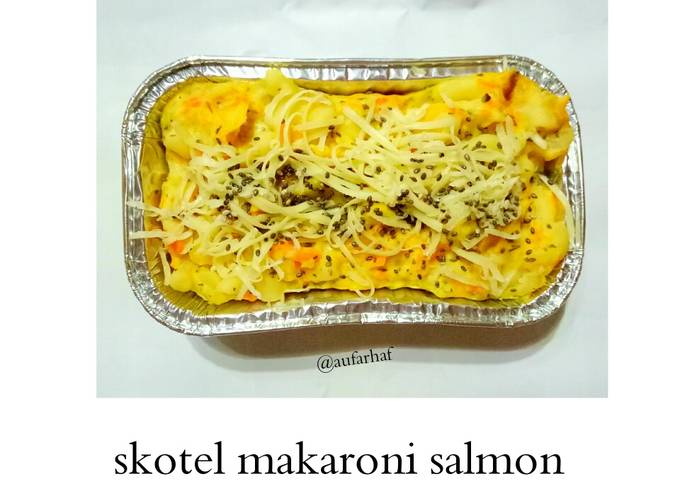 Skotel makaroni salmon with chia seeds mpasi 11 m