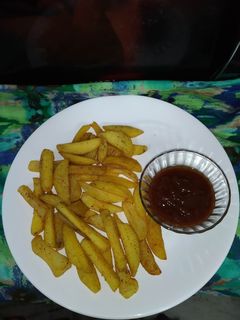 ফ্রেঞ্চ ফ্রাই (French fry recipe in Bengali) রেসিপির প্রধান ছবি