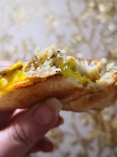 عکسی از دستور ساندویچ تن ماهی و ترخون