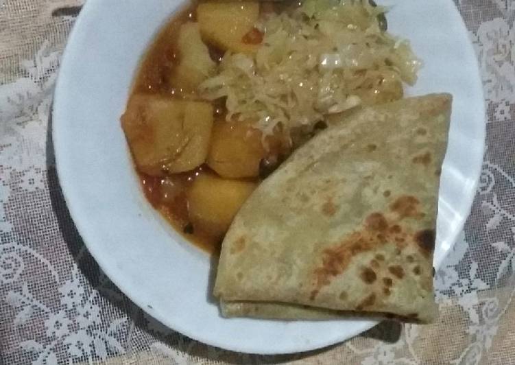 Steps to Prepare Chapati and kenyan tasty potatoes in 13 Minutes for Young Wife