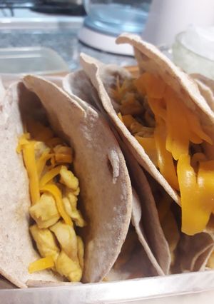 Una foto de "Tacos" de pollo a lo argentino