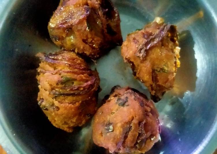 Steps to Make Perfect Onion bonda