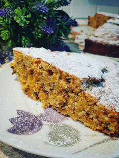 A picture of Torta Carote, Cioccolato fondente e Mandorle.