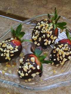Foto resep Strawberry Celup Coklat / Dipped Strawberry Chocolate
