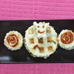 A picture of Round cheese waffle sandwich.