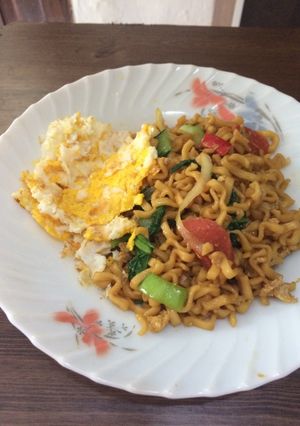 Foto resep Mie goreng baso sayur spesial