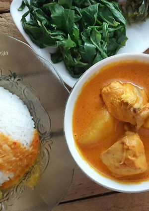 Foto resep Kalio Ayam Kentang #pr_recookrancakbana