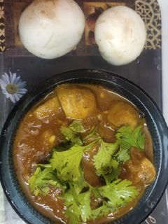 காளான் கிரேவி (Kaalaan gravy recipe in tamil) செய்முறை முக்கிய புகைப்படம்