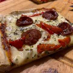 Una foto de Masa de pizza con polvos Royal