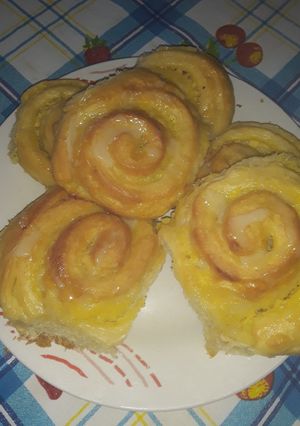 Una foto de Rollitos de crema pastelera