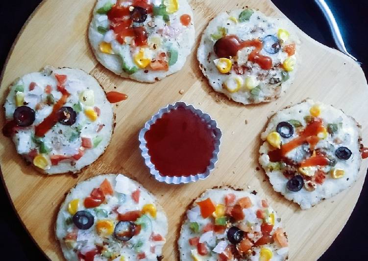 Steps to Make Any-night-of-the-week Healthy poha oats pan pizza