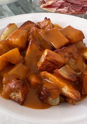 Foto principal de Salsa clásica para Patatas Bravas. Usando Mambo de Cecotec
