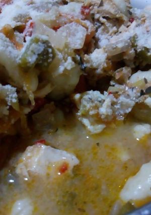 Una foto de Ñoquis con pollo al natural