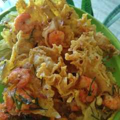 รูปของ Peyek udang ala RM Padang
