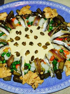 Una foto de Ensaladilla de anchoas