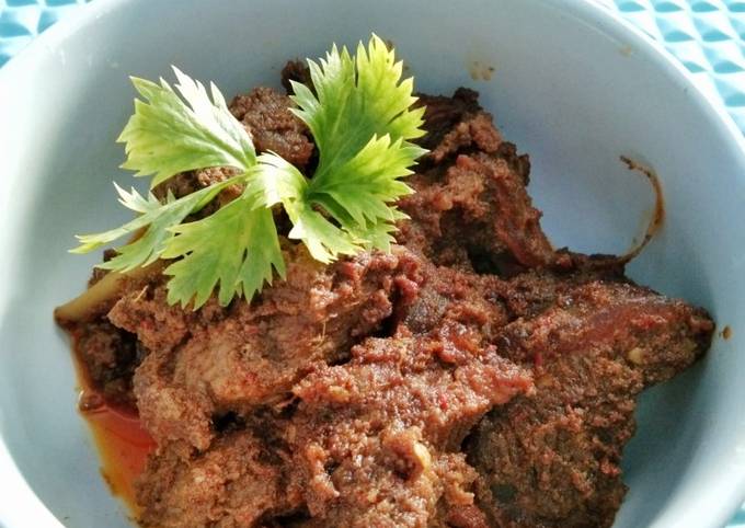 Resep Rendang Sapi Pedas oleh Ny. Budi - Cookpad