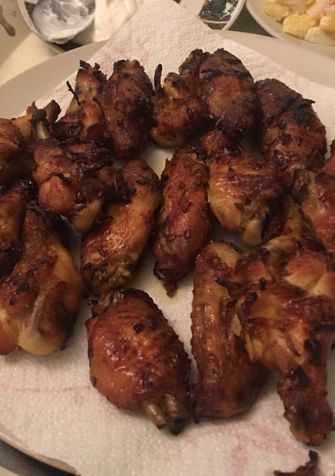 Una foto de Alitas de pollo con miel y jengibre