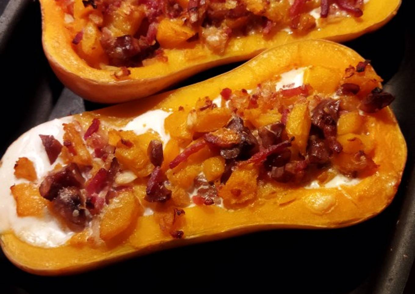 Butternut farcie châtaignes et lardons