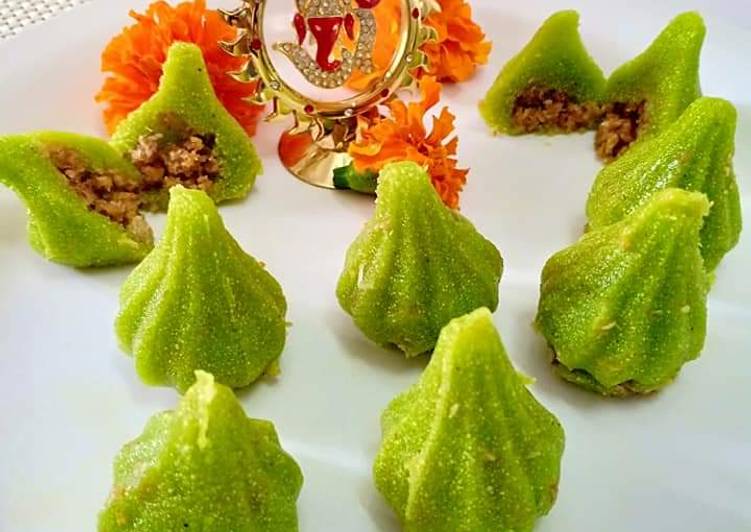 Step-by-Step Guide to Prepare Favorite Hariyali modak