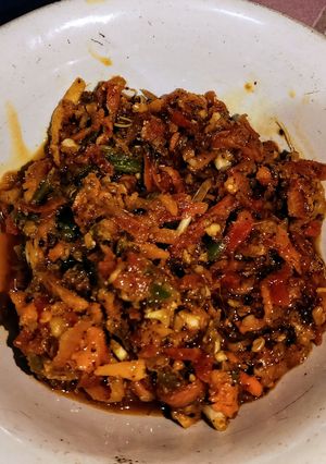 A picture of Gajar Haldi Mirchi Mix Achar.