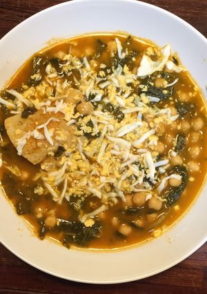 Foto principal de Bacalao con garbanzos y espinacas