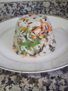 Una foto de Salteado de trío de arroces
