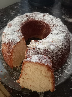Una foto de Torta Fácil y económica vainilla