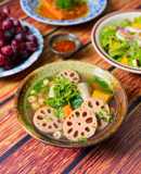 Canh Củ Sen Hầm Đuôi Heo