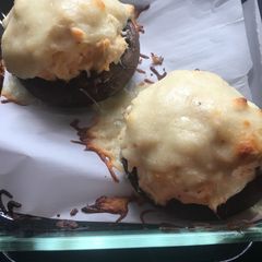 A picture of Crab stuffed portobellos.