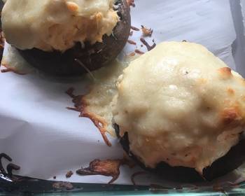 Easy Fast Cooking Crab stuffed portobellos Home Style