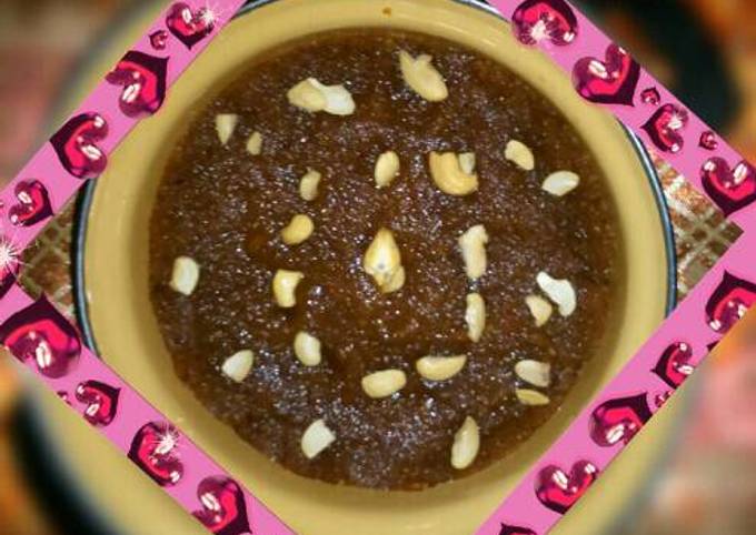 Moong dal halwa