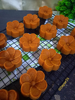 Foto resep Bolu Karamel Kukus (Bolu Sakura)