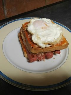 Una foto de Francesinha fácil