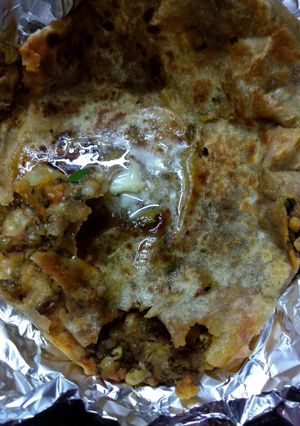 A picture of Moongdaal paratha.
