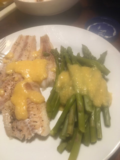 A picture of Hollandaise sauce for fish.