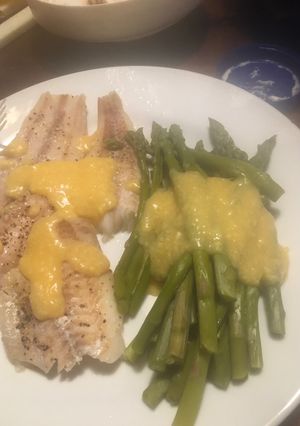 A picture of Hollandaise sauce for fish.